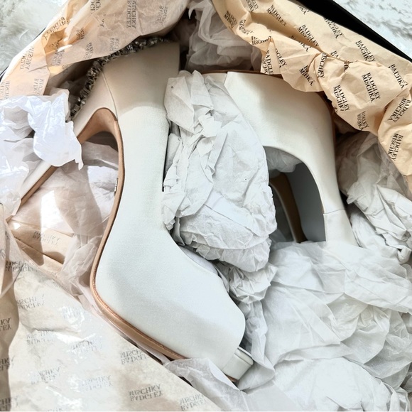 BADLEY MISCHKA Embellished Peep-Pump Shoes in size (6.5) - Picture 9 of 10